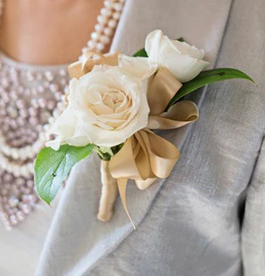 Fresh Flower Broach Corsage